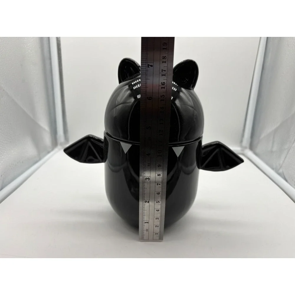 IKEA kustfyr black